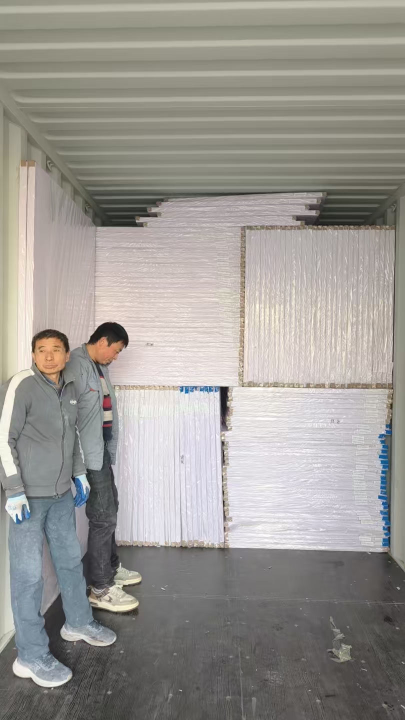Απασχολημένη αποστολή συμβουλίων PVC, ισχυρή ζήτηση αγοράς